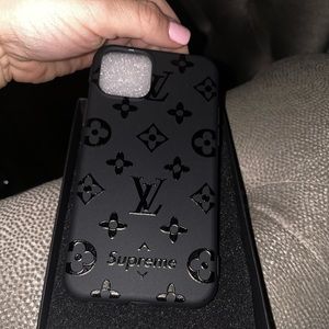 iPhone 11 Pro Louis Vuitton case black